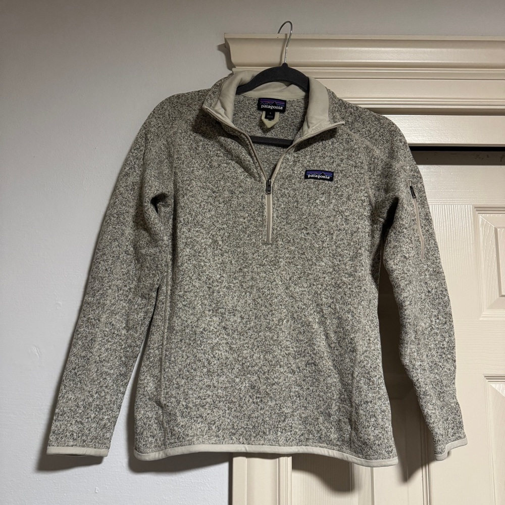 Patagonia Beige Gray Quarter-Zip Pullover Women’s Better Sweater Fleece